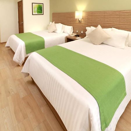 Wyndham Garden Monterrey Valle Real Dış mekan fotoğraf
