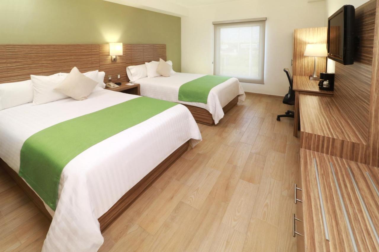 Wyndham Garden Monterrey Valle Real Dış mekan fotoğraf