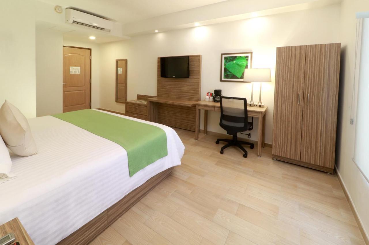 Wyndham Garden Monterrey Valle Real Dış mekan fotoğraf