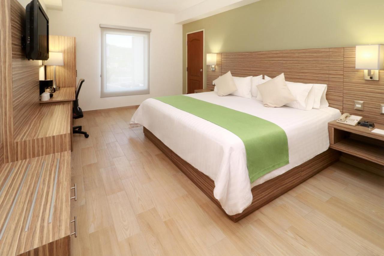 Wyndham Garden Monterrey Valle Real Dış mekan fotoğraf
