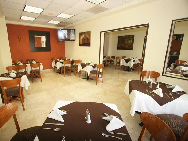 Wyndham Garden Monterrey Valle Real Dış mekan fotoğraf