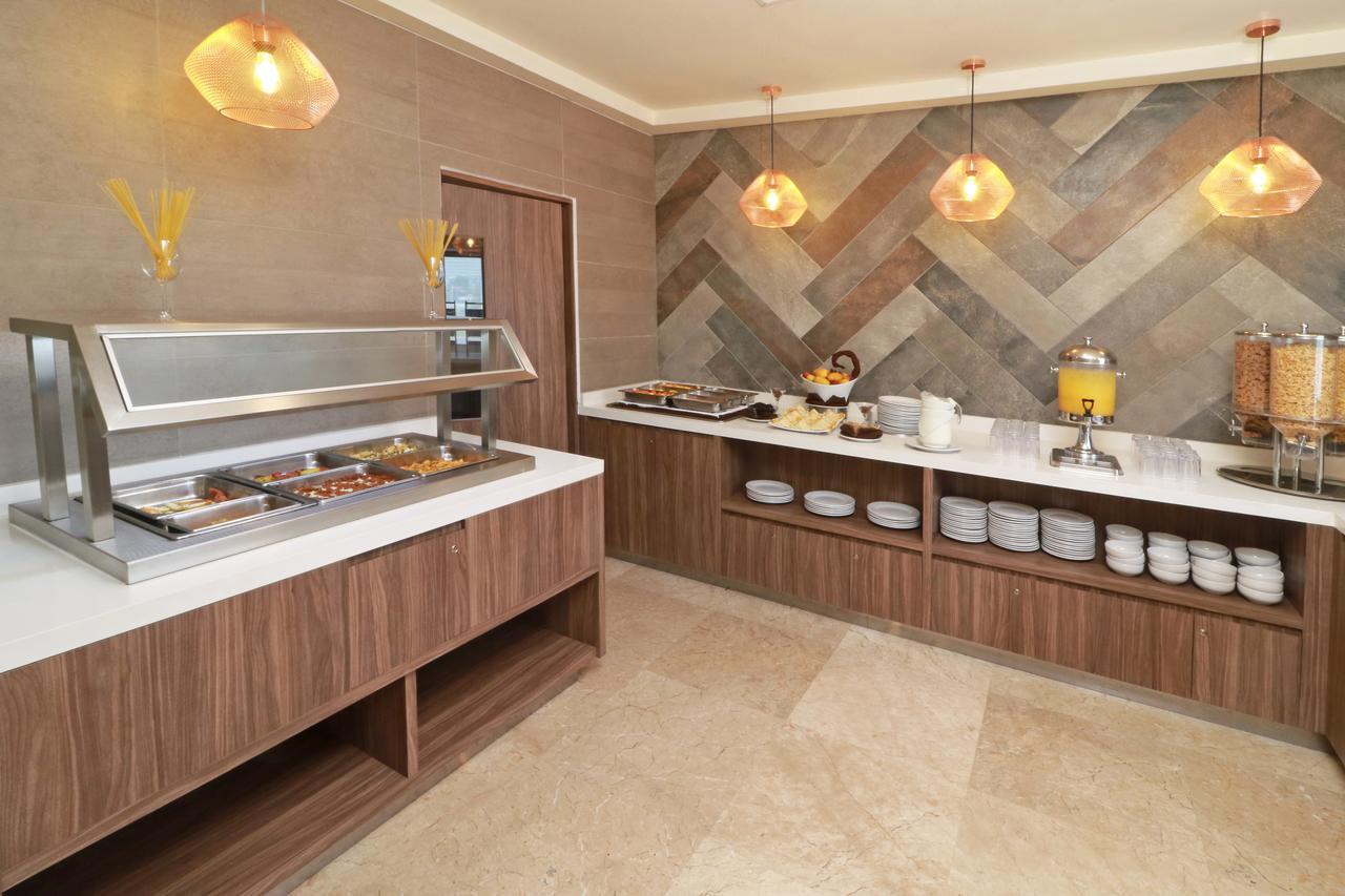 Wyndham Garden Monterrey Valle Real Dış mekan fotoğraf