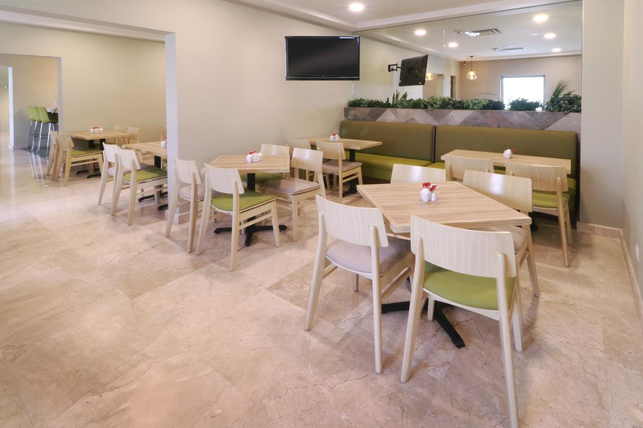Wyndham Garden Monterrey Valle Real Dış mekan fotoğraf