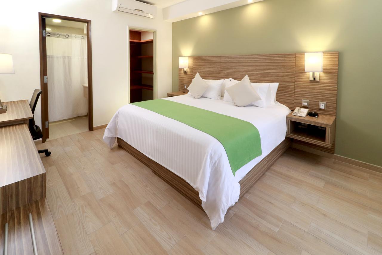 Wyndham Garden Monterrey Valle Real Dış mekan fotoğraf
